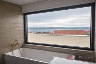 011 2031 228 Kastela Spacious penthouse with open sea view for sale