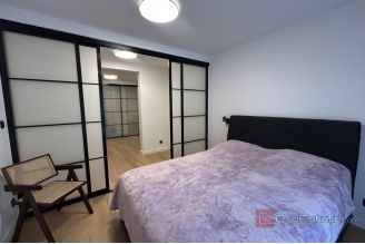 017 2035 333 Split Mertojak Modern two bedroom apartment for rent