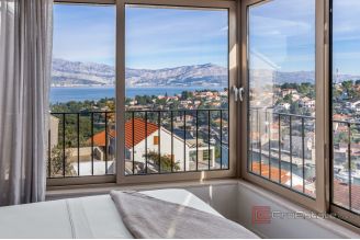 018 2022 482 Brac Modern villa with pool and a sea view for sale