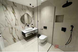 015 2035 338 Ciovo Luxury villa with pool and a sea view for rent