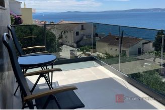 015 2035 338 Ciovo Luxury villa with pool and a sea view for rent