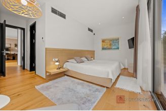 019 2053 33 Novigrad Exclusive modern villa with sea view and a private wellness oasis sale