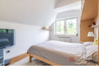 020 2053 32 Zagreb Luxury villa with pool for rent