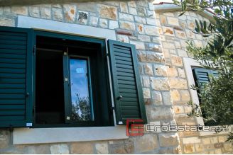 12 2014 62 Brac house for sale sea view