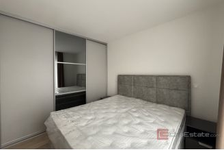 019 2035 339 Zagreb Modern apartment with parking for rent