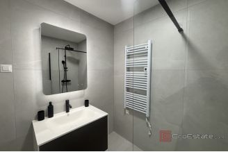 019 2035 339 Zagreb Modern apartment with parking for rent