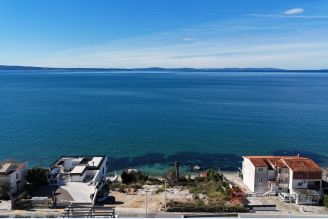 000 2052 105 podstrana two bedroom apartment with sea view for sale