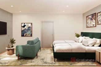 016 2053 36e Novi Vinodolski Penthouse in the first row to the sea for sale