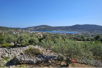 008 2057 18 Marina Agricultural land with a sea view for sale