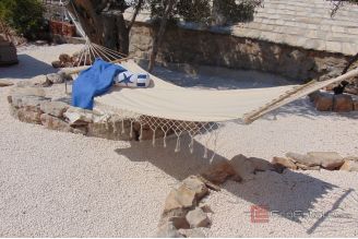 017 2021 112 island drvenik stone house for sale