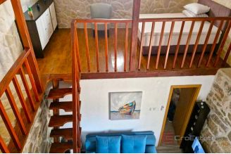 017 2021 112 island drvenik stone house for sale