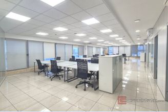 001 2047 120 Split Mejasi Office space in commercial building for rent