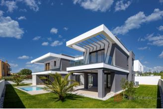 018 2053 39 near pula modern villa with pool for sale