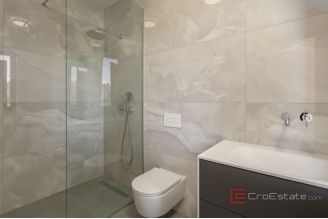 018 2053 39 near pula modern villa with pool for sale