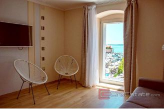 008 2057 19 Kaštel Stari Boutique Hotel in popular tourist location for sale