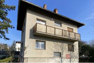 005 1030 15 Zagreb House for renovation in a prestigious location for sale