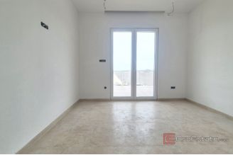 009 2047 121 rogoznica house with pool and sea view for sale