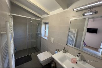 016 2053 40 Pazin Exclusive villa with private pool and garden for sale