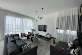 020 2035 341 Ciovo Luxury villa with panoramic sea view for rent