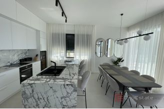 020 2035 341 Ciovo Luxury villa with panoramic sea view for rent