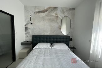 020 2035 341 Ciovo Luxury villa with panoramic sea view for rent