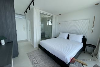 020 2035 341 Ciovo Luxury villa with panoramic sea view for rent