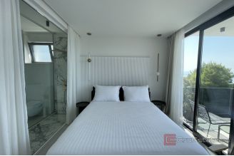 020 2035 341 Ciovo Luxury villa with panoramic sea view for rent