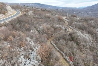 005 2049 87 Imotski Building land in the industrial zone for sale