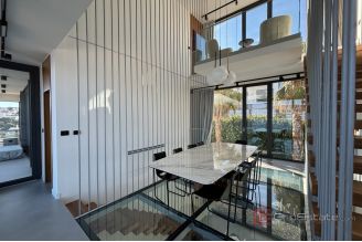 020 2035 342 Ciovo Exclusive villa with pool and sea view for sale