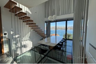 020 2035 342 Ciovo Exclusive villa with pool and sea view for sale