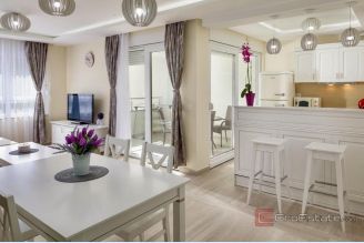 001 2049 88 Makarska Two bedroom apartment with parking space for sale