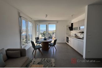 018 2035 344 Trogir Penthouse apartment with sea view and roof terrace for sale