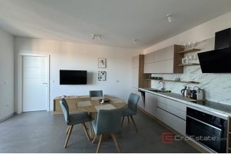 017 2035 345 Trogir Two bedroom penthouse with sea view for sale