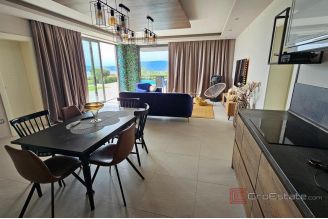 015 1023 64 Krk Luxury villa with pool and sea view for sale