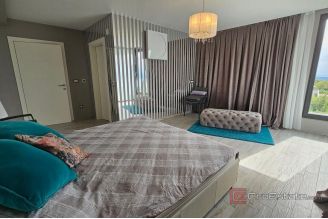 015 1023 64 Krk Luxury villa with pool and sea view for sale