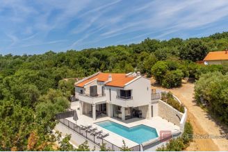 001 1023 65 Krk modern house with pool and sea view for sale