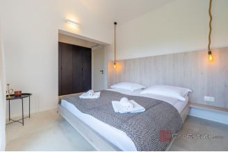 015 1023 65 Krk modern house with pool and sea view for sale