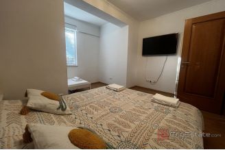 014 2057 22 Trogir House with sea view and planned project for sale