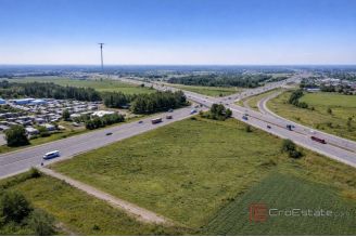 003 2052 109 Zagreb area land plot in a prime strategic location for sale