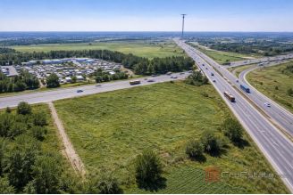 003 2052 109 Zagreb area land plot in a prime strategic location for sale