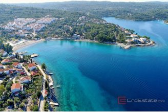 008 2031 235 island solta building plot with sea view for sale