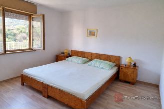 010 2031 236 island drvenik house with sea view for sale