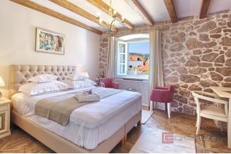 020 2052 111 Cavtat luxury stone villa in the heart of the old town for sale