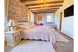 020 2052 111 Cavtat luxury stone villa in the heart of the old town for sale