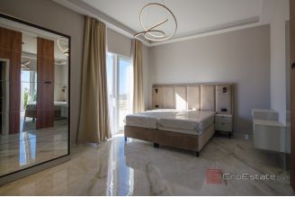 019 2022 477 rogoznica villa with panoramic sea views for sale