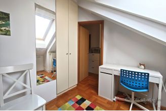 010 2051 59 velika gorica duplex apartment with parking space for sale