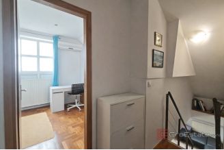 010 2051 59 velika gorica duplex apartment with parking space for sale