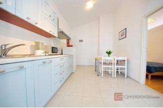 019 2021 426 near zadar apartment house first row to the sea for sale