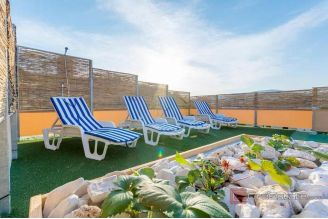 020 2035 346 Ciovo modern house with pool by the sea for sale