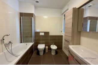 012 2049 93 Makarska three bedroom apartment with sea view for sale